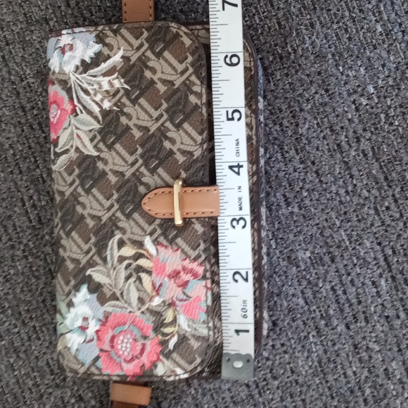 🆕️ 🌸Lauren Ralph Lauren🌸 - Dobson Floral Belt Bag - Picture 14 of 16